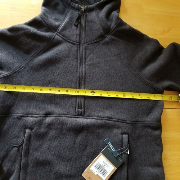 The North Face Crescent Hooded 1/2 Zip Pullover Hoodie - Picture 5 of 8